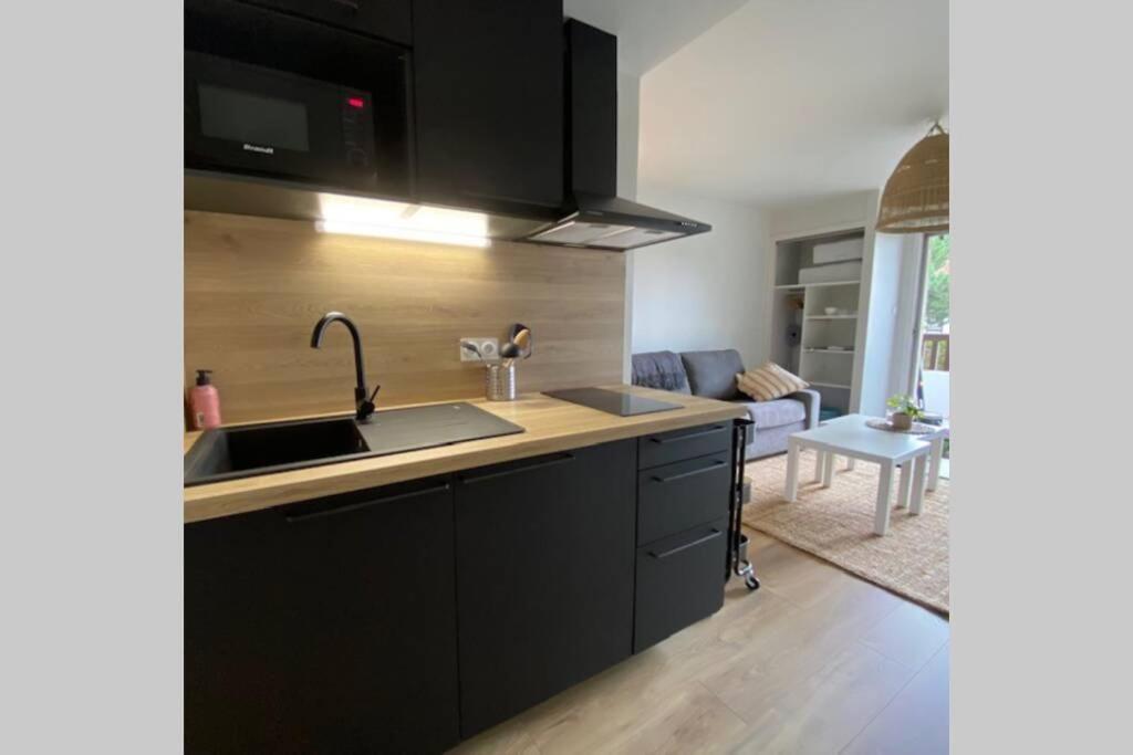 Coeur De Cabourg- Joli Studio Avec Terrasse - Daire Dış mekan fotoğraf