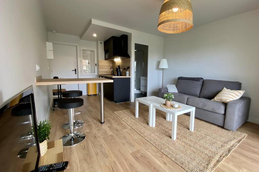 Coeur De Cabourg- Joli Studio Avec Terrasse - Daire Dış mekan fotoğraf