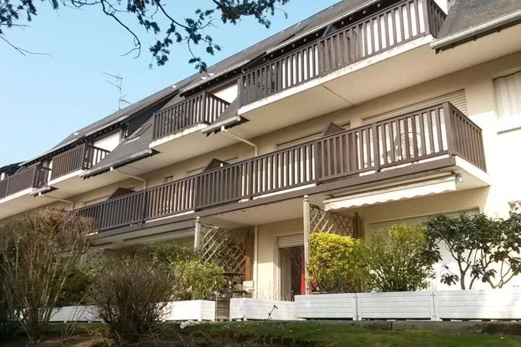 Coeur De Cabourg- Joli Studio Avec Terrasse - Daire Dış mekan fotoğraf